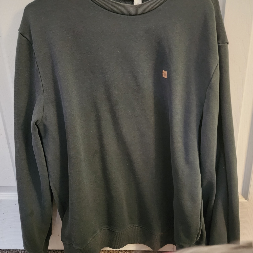 tentree Men's Olive Crewneck Sweater